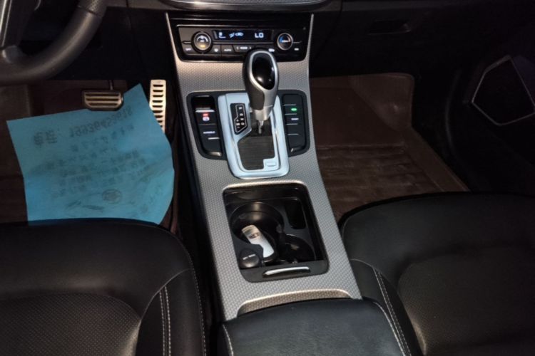 GEELY Emgrand GS 2017 #18 GEELY Emgrand GS 2017 car image #18