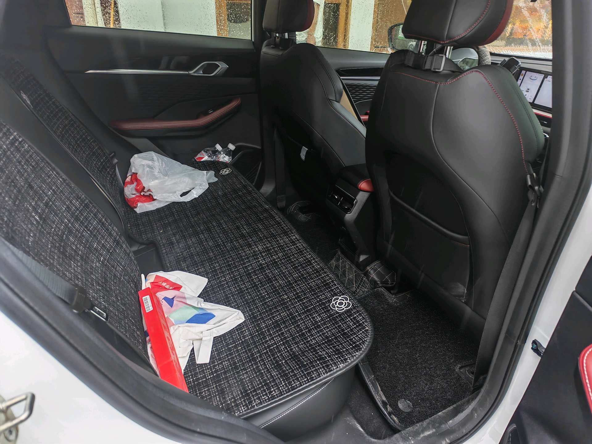 GEELY Coolray 2023 #4 GEELY Coolray 2023 imagem de carro #4