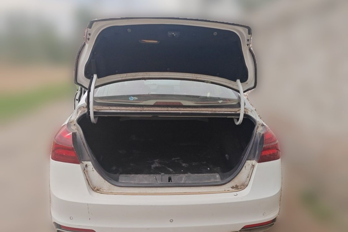 GEELY Emgrand 2018 car image #8