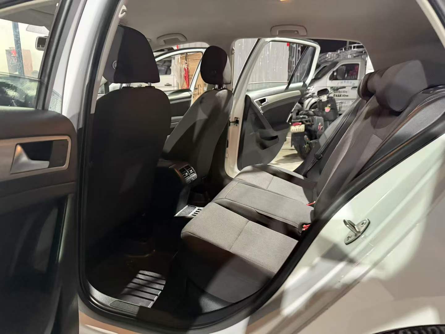 Volkswagen Golf 2018 #8 Volkswagen Golf 2018 car image #8
