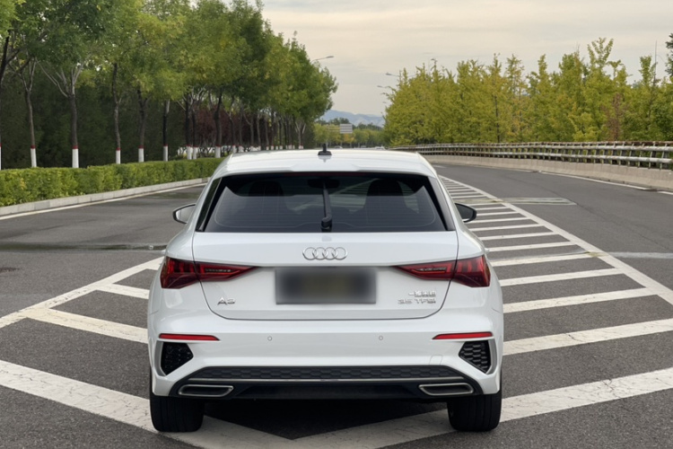 Audi A3 2022 immagine di auto #4