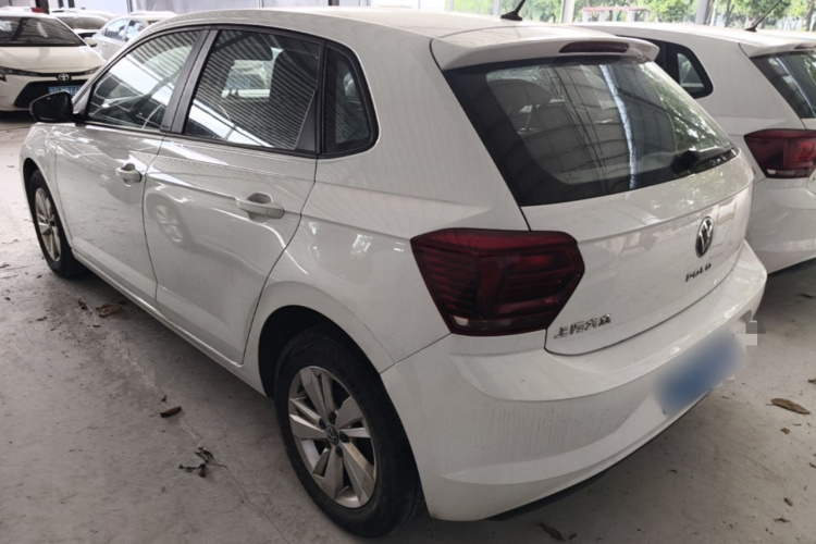 Volkswagen Polo 2023 car image #5