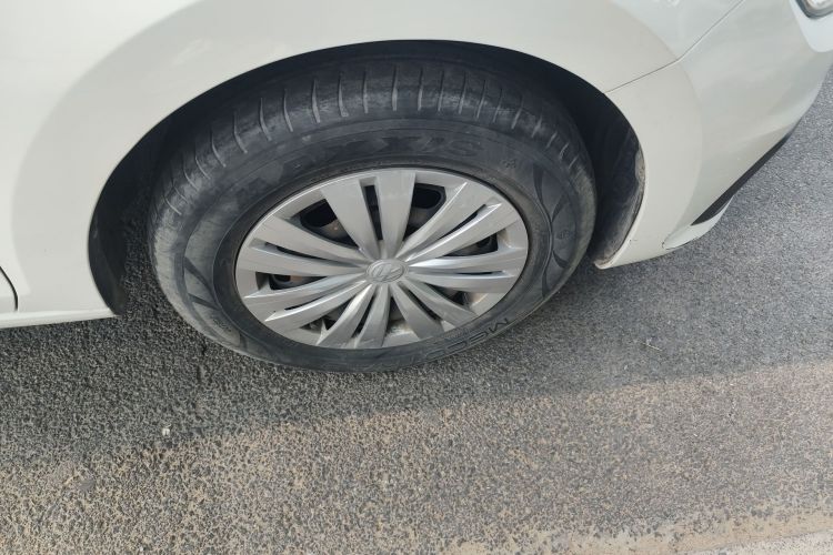 Volkswagen Santana 2019 #9 Volkswagen Santana 2019 car image #9