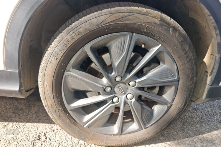GEELY Coolray 2021 imagen de coche #9