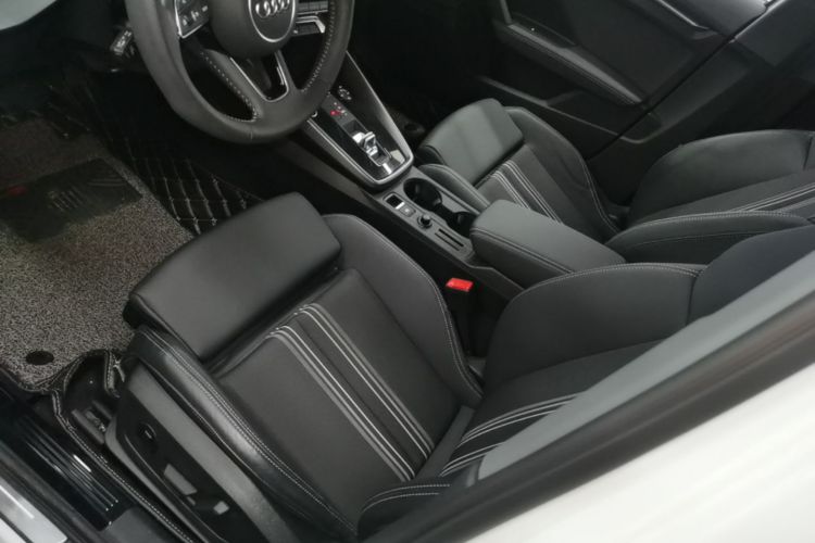 Audi A3 2022 car image #19