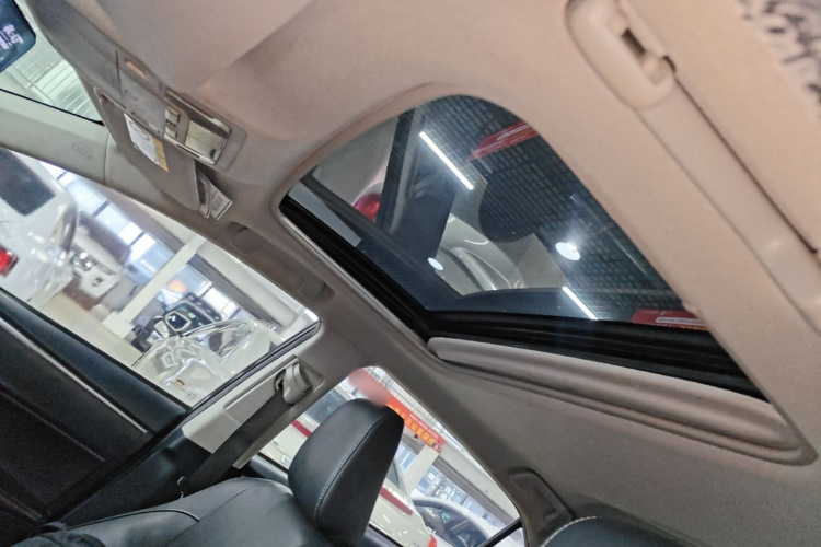 Toyota Corolla 2017 #18 Toyota Corolla 2017 car image #18
