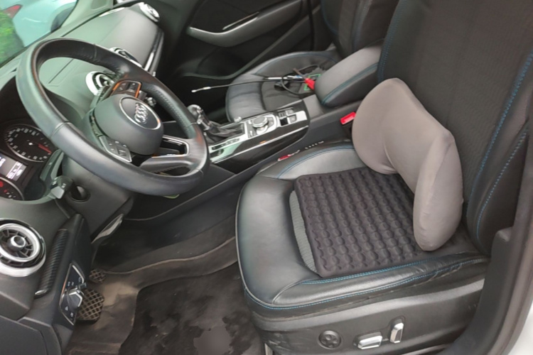 Audi A3 2018 imagen de coche #15
