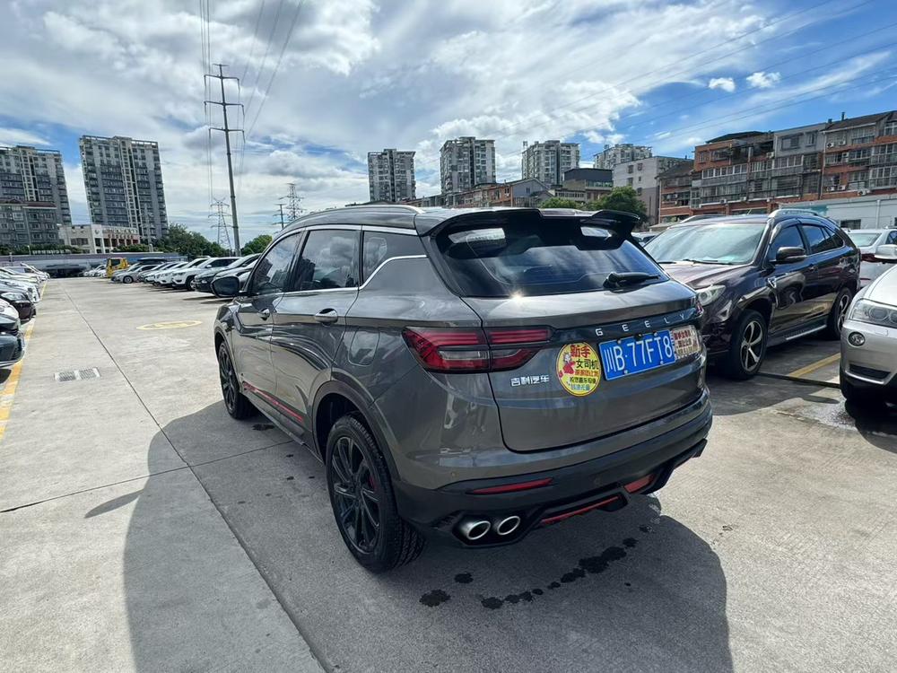 GEELY Coolray 2023 #4 GEELY Coolray 2023 car image #4