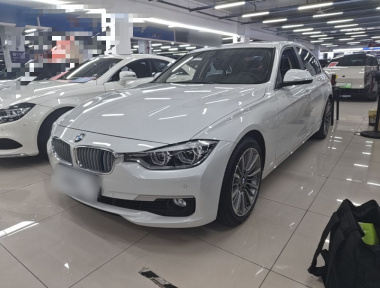 BMW 3 Series 2019 car image 