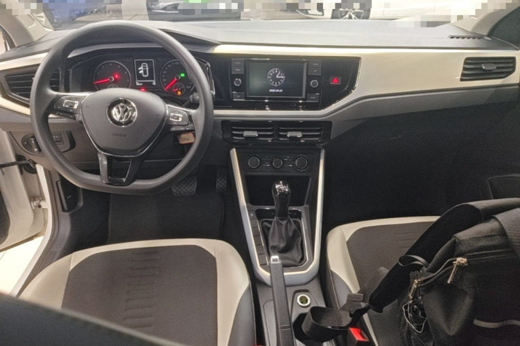 Volkswagen Polo 2020 car image #10