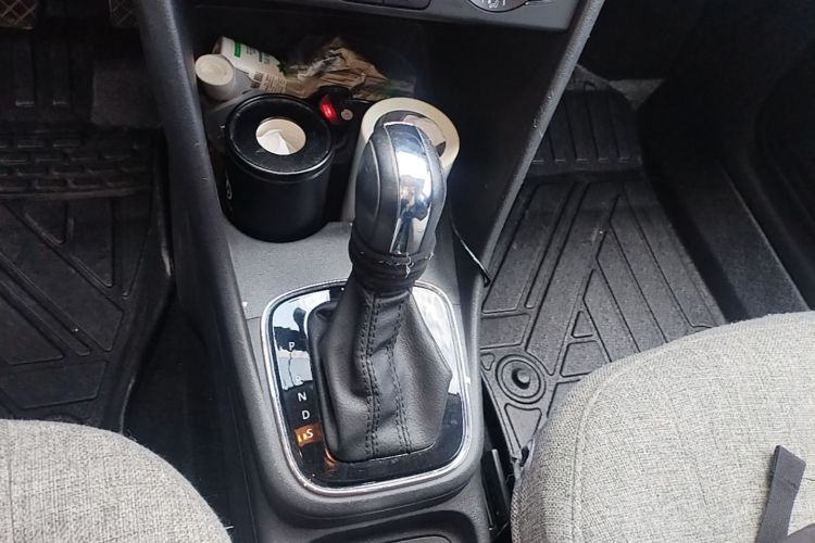 Volkswagen Polo 2018 #14 Volkswagen Polo 2018 car image #14