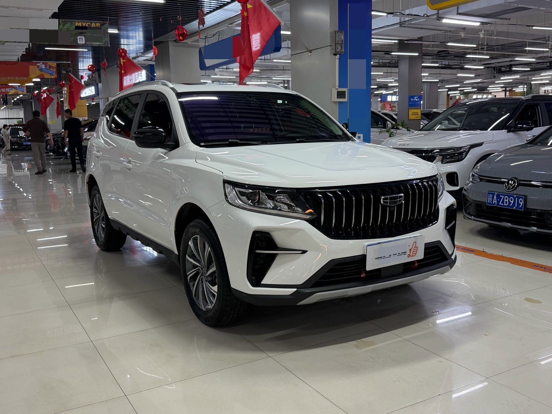 GEELY Vision X6 2023 صورة سيارة #2