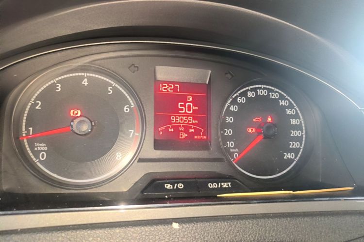 Volkswagen Santana 2017 #12 Volkswagen Santana 2017 car image #12