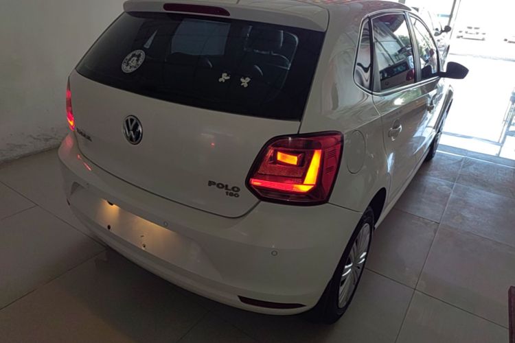 Volkswagen Polo 2019 car image #7