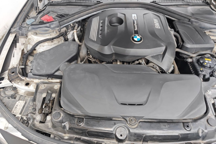 BMW 3 Series 2018 #22 BMW 3 Series 2018 car image #22