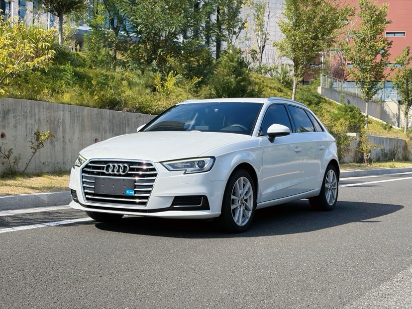 Audi A3 2020 car image 