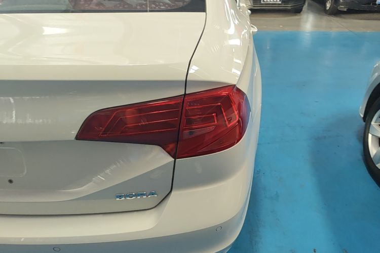 Volkswagen Bora 2018 #8 Volkswagen Bora 2018 car image #8