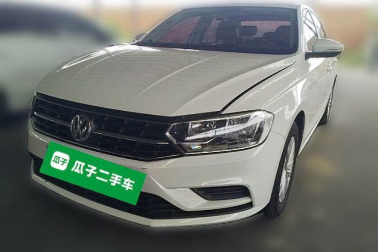 Volkswagen Bora 2016 car image #2