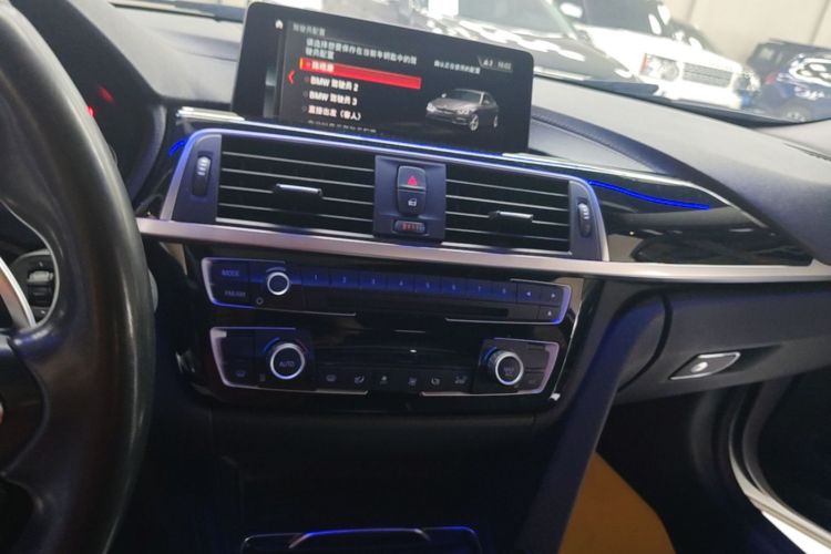 BMW 3 Series 2019 #13 BMW 3 Series 2019 car image #13