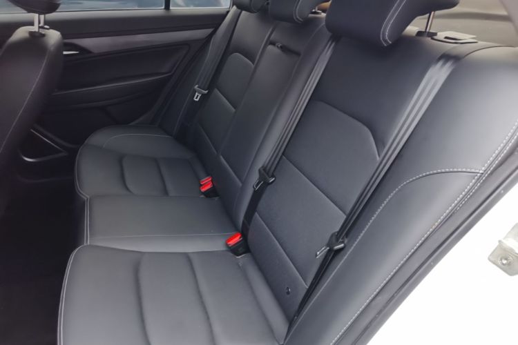 GEELY Emgrand 2021 #17 GEELY Emgrand 2021 изображение автомобиля #17