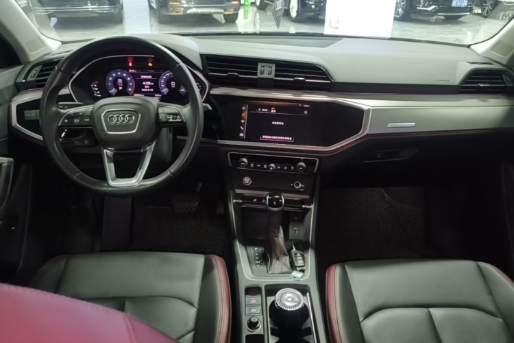 Audi Q3 2020 #10 Audi Q3 2020 car image #10