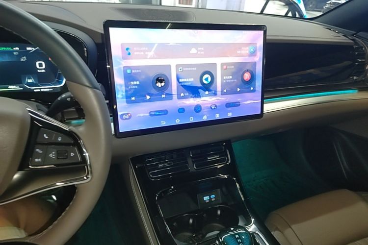 BYD Han 2023 car image #17