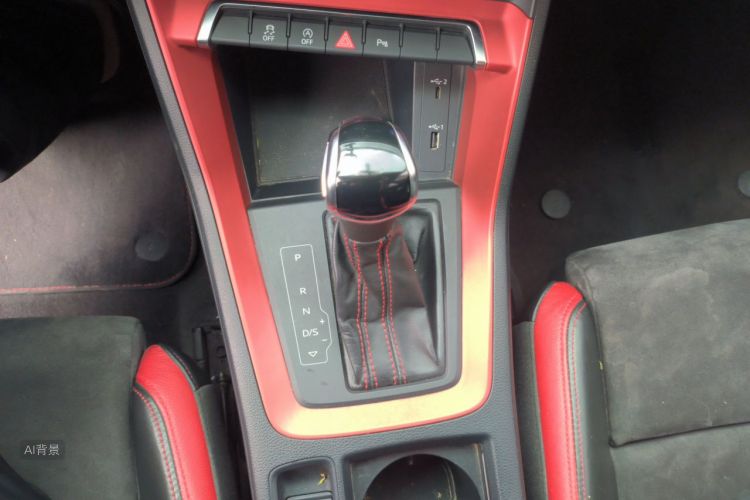 Audi Q3 2019 #16 Audi Q3 2019 car image #16