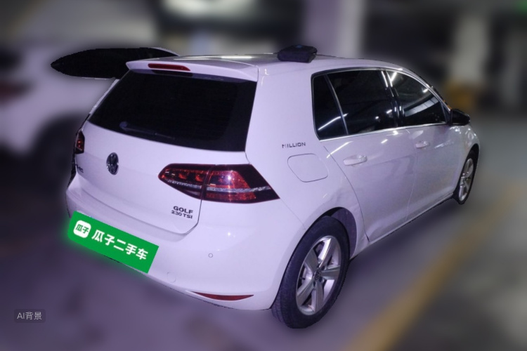 Volkswagen Golf 2017 car image #7