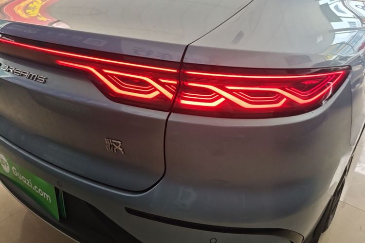 BYD Han 2023 #8 BYD Han 2023 car image #8