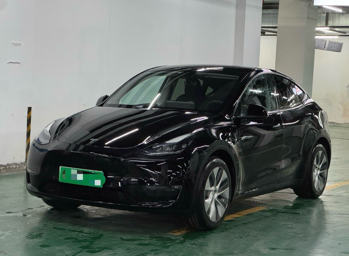 Tesla Model Y 2022 car image 