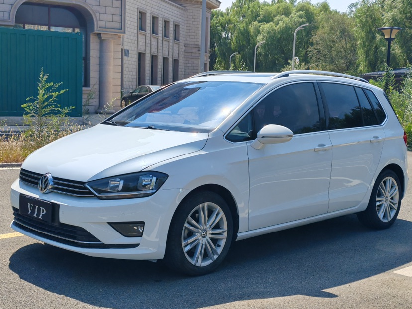 Volkswagen Golf Sportsvan 2016 Volkswagen Golf Sportsvan 2016 car image