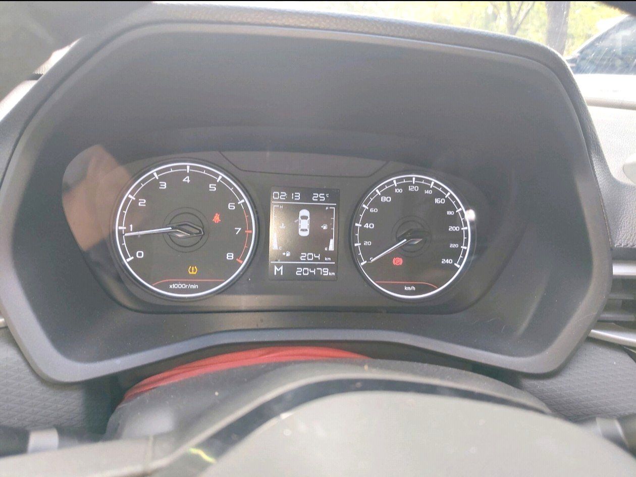 GEELY Emgrand 2025 car image #9