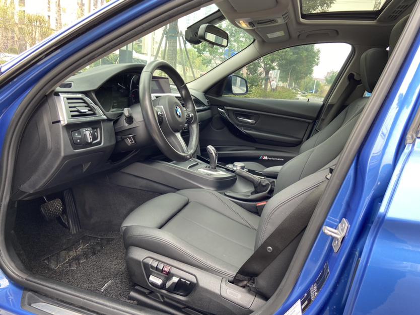 BMW 3 Series 2018 #18 BMW 3 Series 2018 car image #18