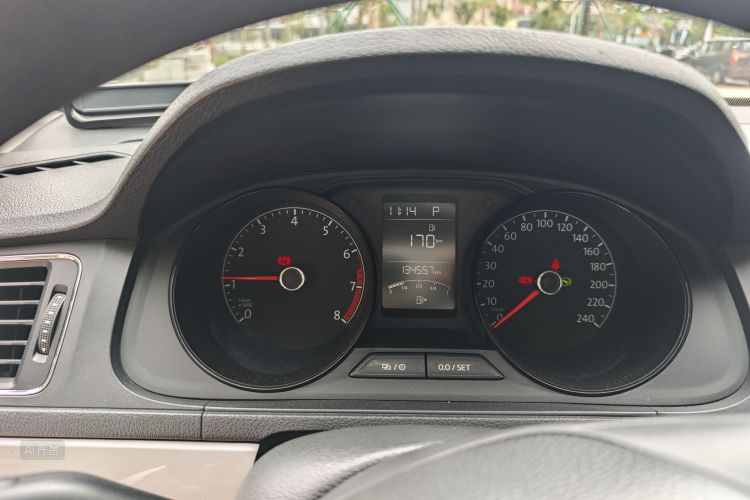 Volkswagen Lavida 2016 immagine di auto #13
