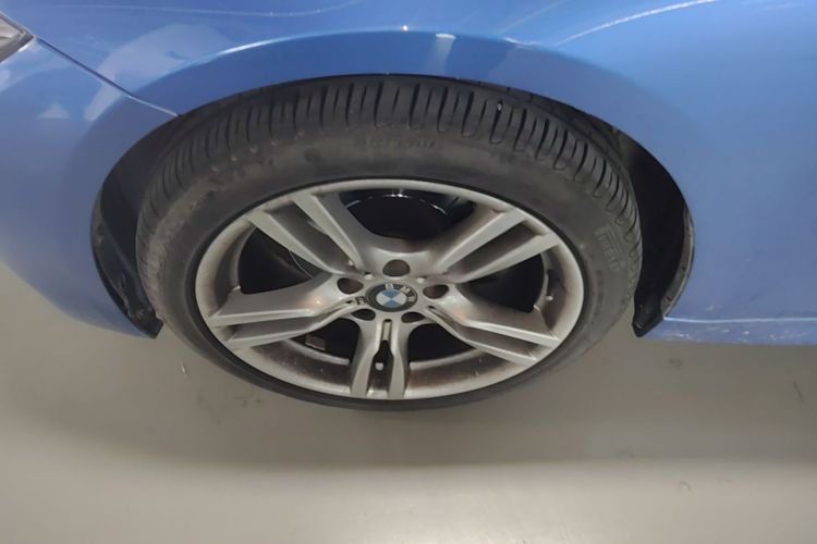 BMW 3 Series 2017 car image #9