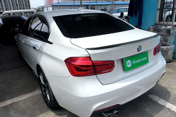 BMW 3 Series 2017 #5 BMW 3 Series 2017 car image #5