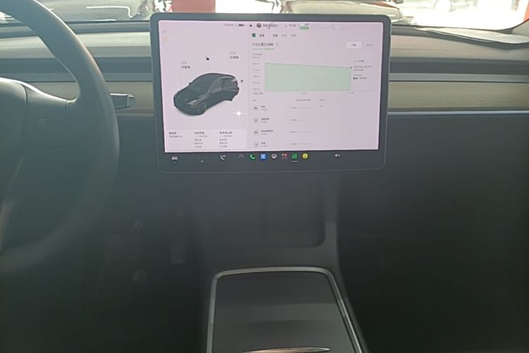 Tesla Model Y 2021 immagine di auto #13