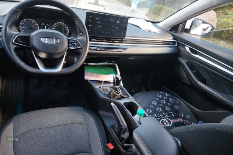 GEELY Emgrand 2024 car image #11
