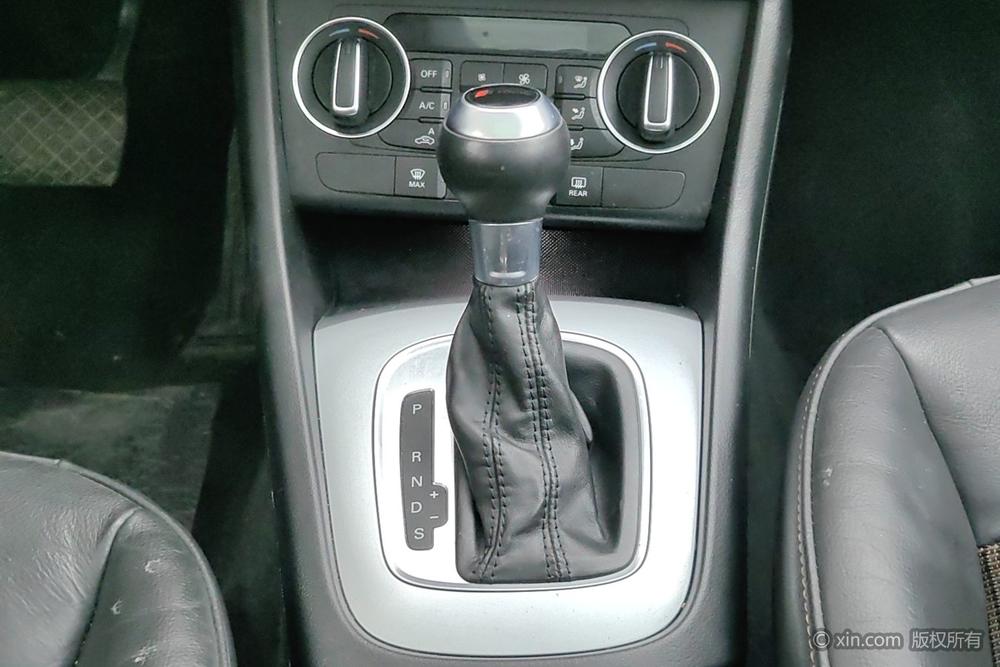 Audi Q3 2018 #14 Audi Q3 2018 car image #14