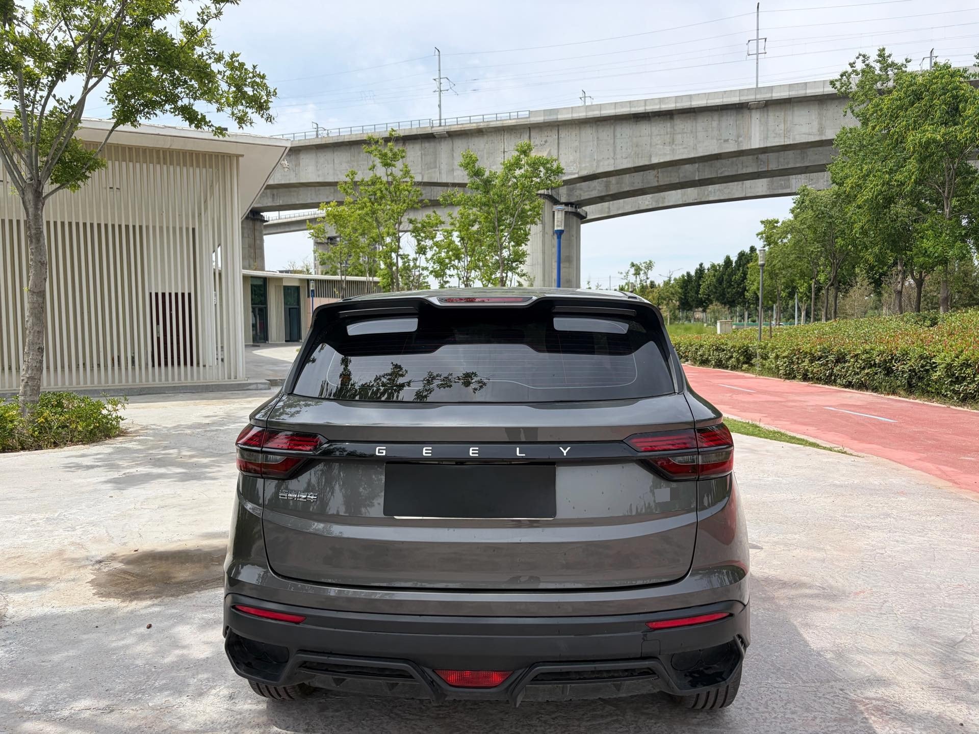 GEELY Coolray 2025 #5 GEELY Coolray 2025 car image #5