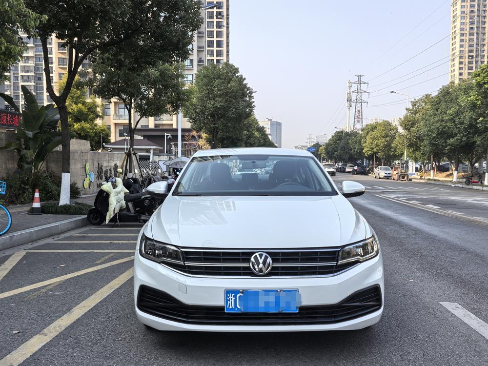 Volkswagen Bora 2022 car image #2