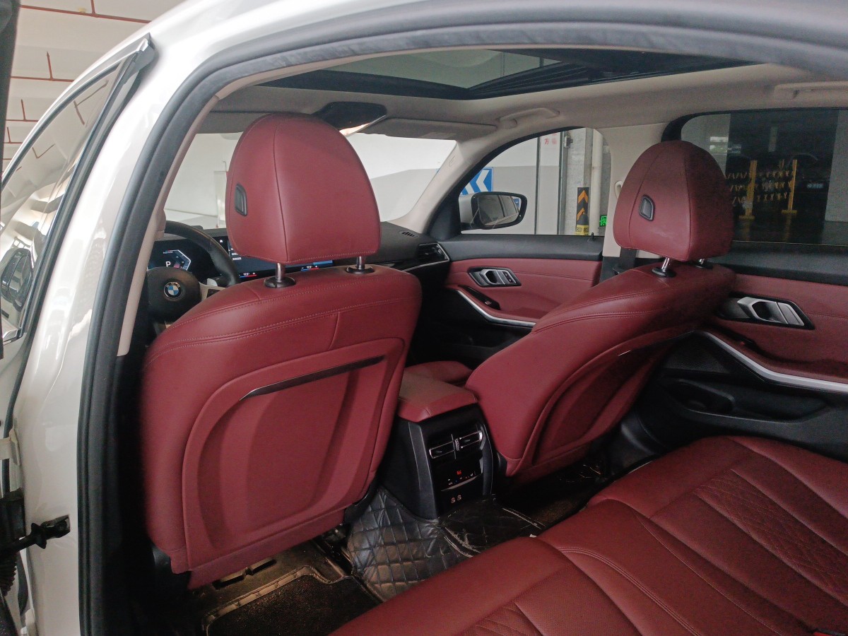 BMW 3 Series 2023 #8 BMW 3 Series 2023 car image #8