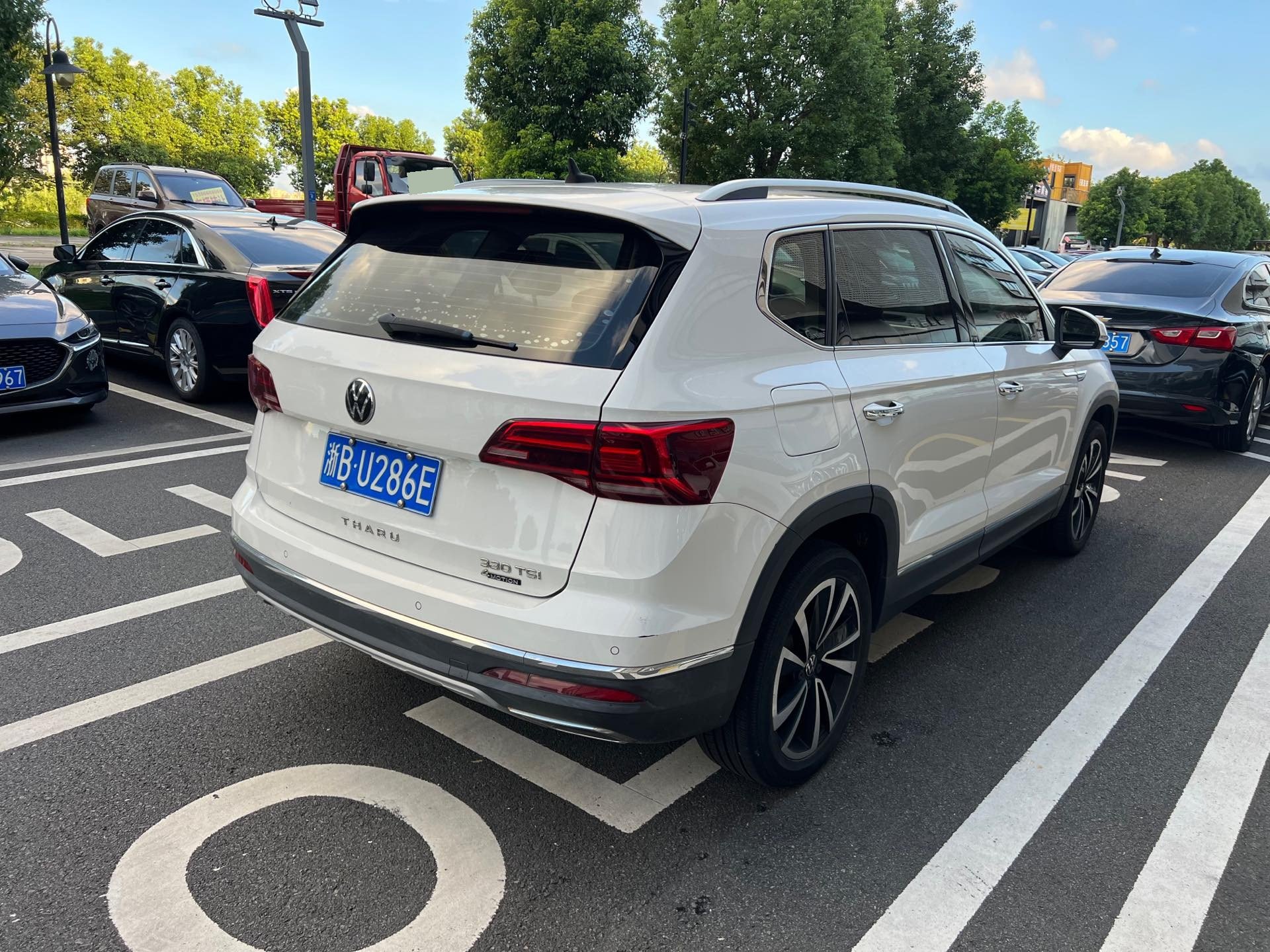 Volkswagen Tharu 2021 car image #7