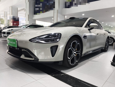 MI SU7 2025 car image 