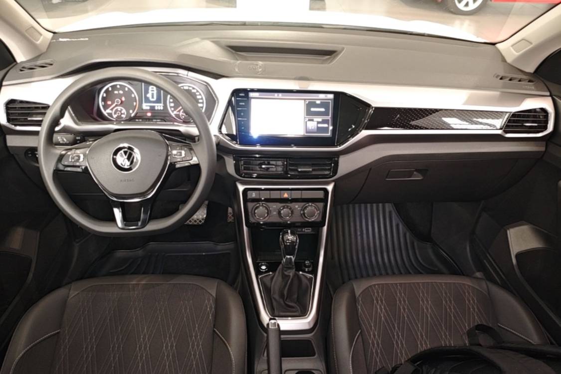 Volkswagen T-Cross 2021 #22 Volkswagen T-Cross 2021 car image #22
