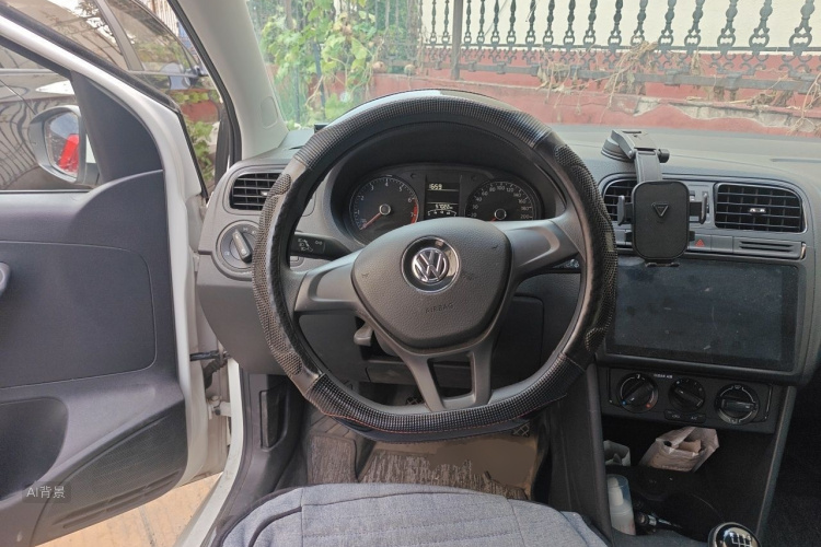 Volkswagen Polo 2018 #12 Volkswagen Polo 2018 car image #12