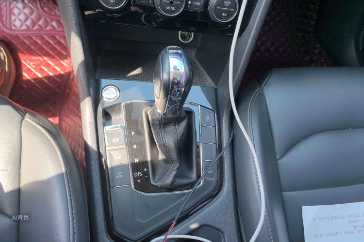 Volkswagen Tharu 2019 imagen de coche #16