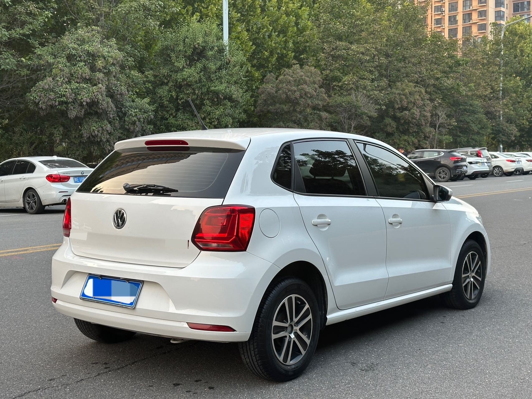 Volkswagen Polo 2017 car image #7