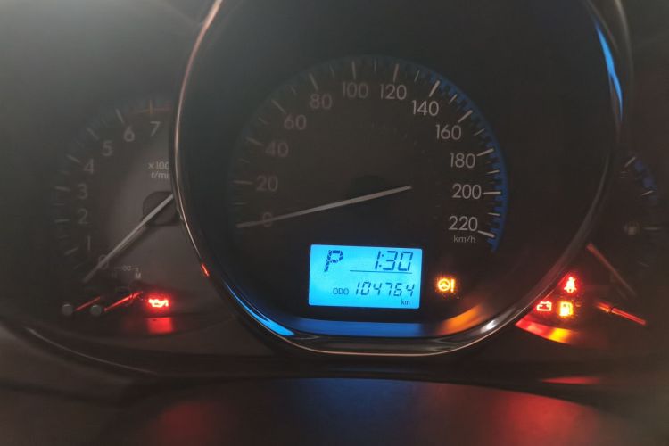 Toyota Vios 2018 image de voiture #8