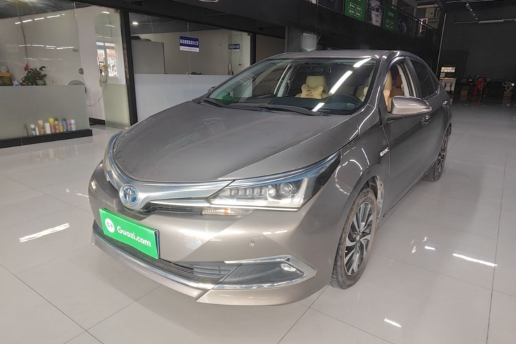 Toyota Corolla 2018 immagine di auto #2